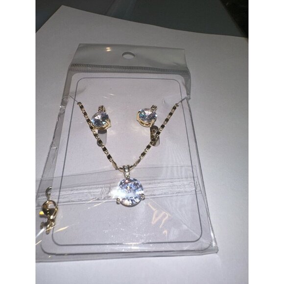 18K Gold Plated Cubic Zirconia Necklace and Earrings Set - Picture 7 of 9